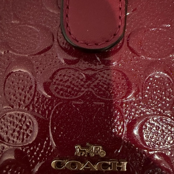 Coach Patent Leather Embossed Signature Corner Zip Medium Wallet - Picture 13 of 13